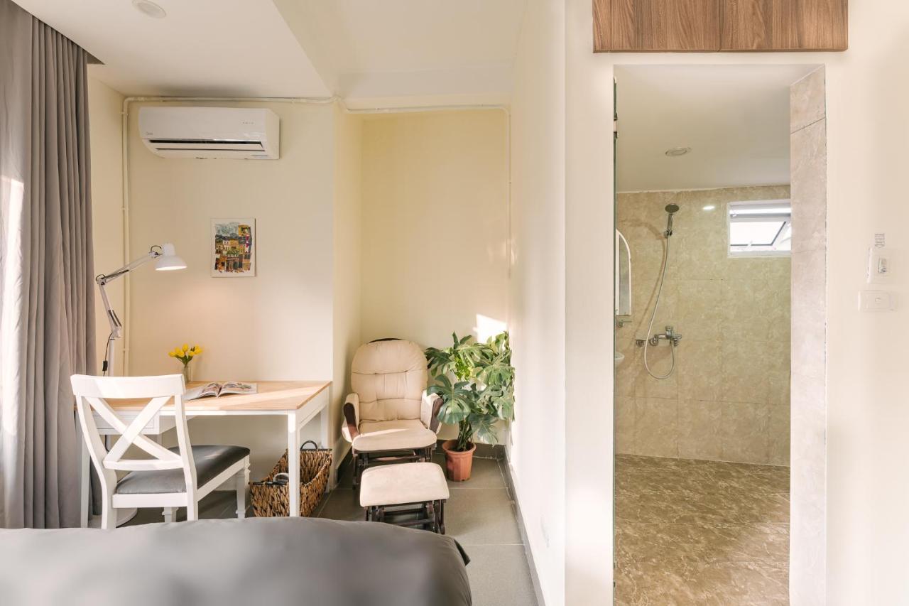 Delapong Homestay - 50M To Hoan Kiem Lake Hanoi Esterno foto