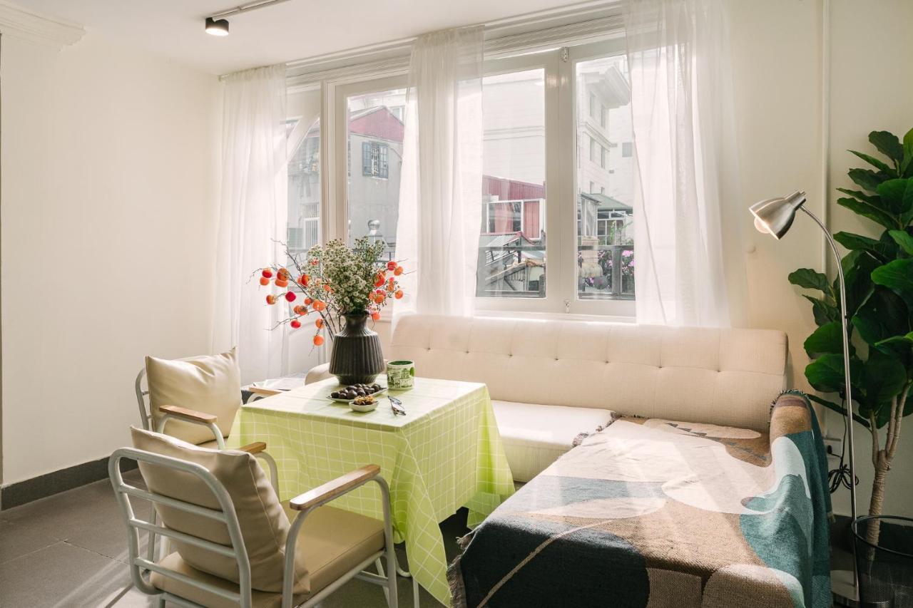 Delapong Homestay - 50M To Hoan Kiem Lake Hanoi Esterno foto