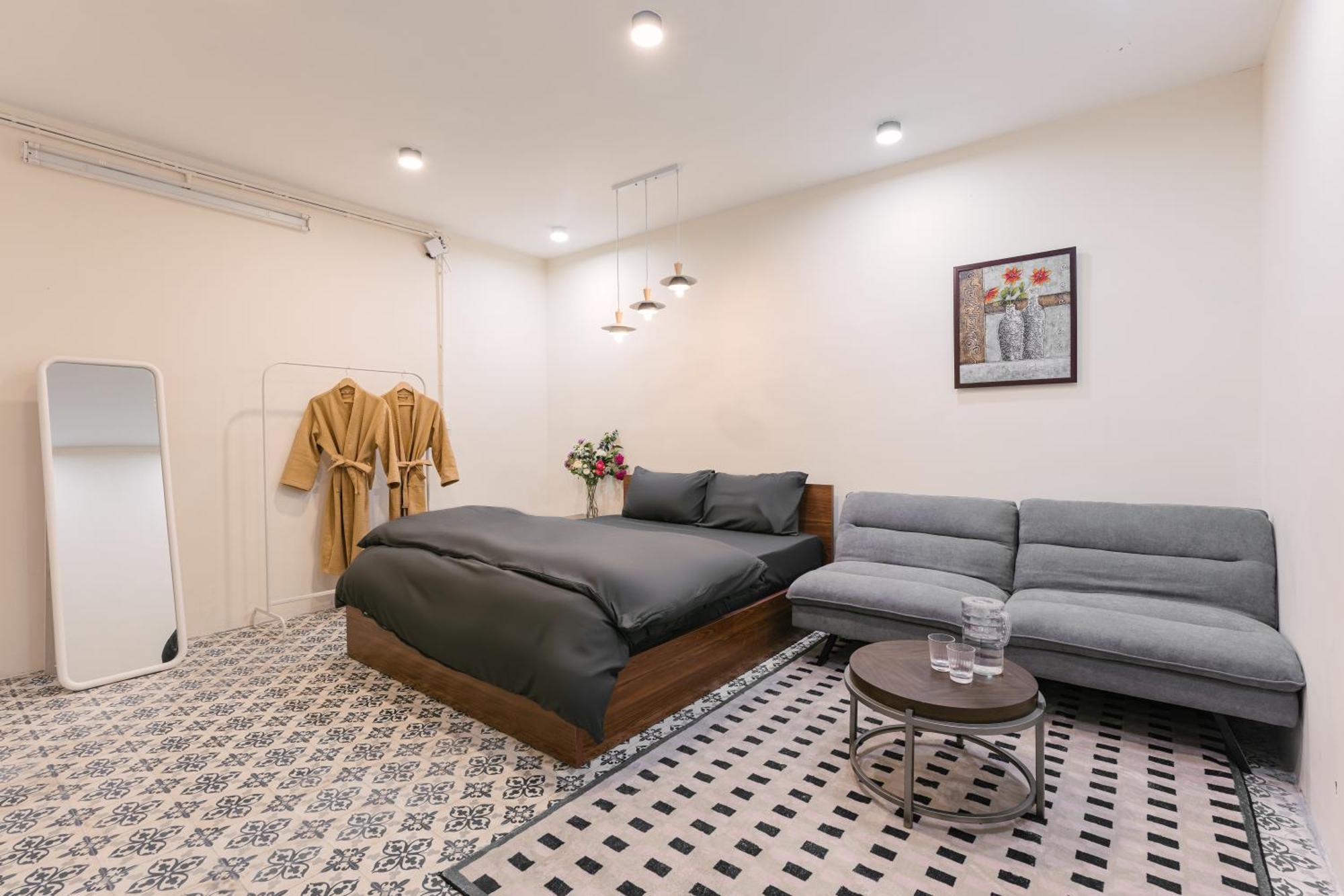 Delapong Homestay - 50M To Hoan Kiem Lake Hanoi Esterno foto